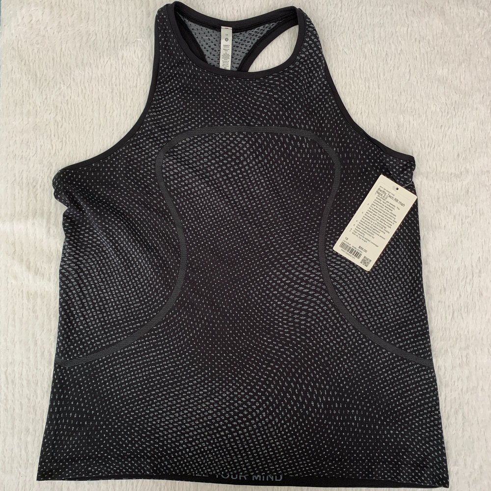Lululemon NWT Swiftly Tech RB High Neck 2.0
